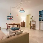 Casa Degli Affreschi A Palazzo Lungarini