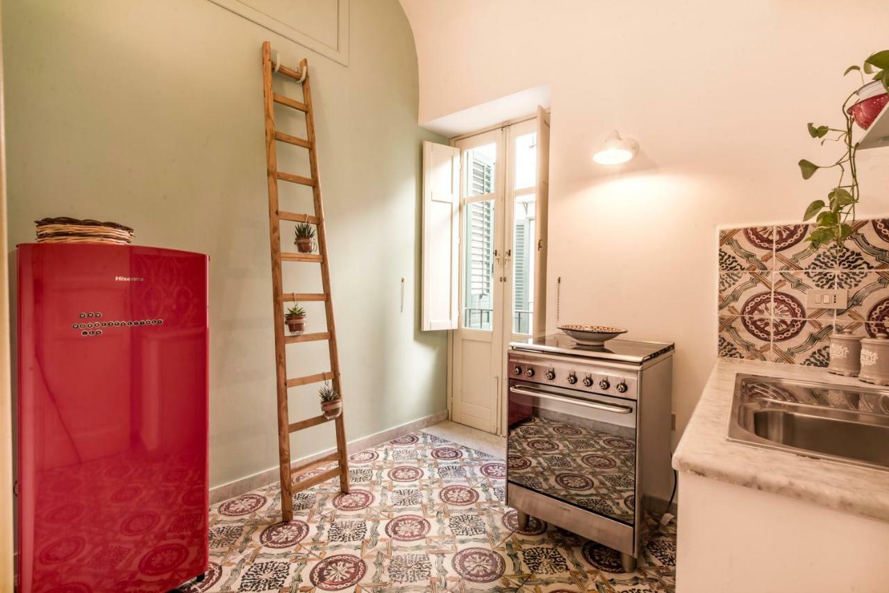 Casa Degli Affreschi A Palazzo Lungarini Apartamento Palermo